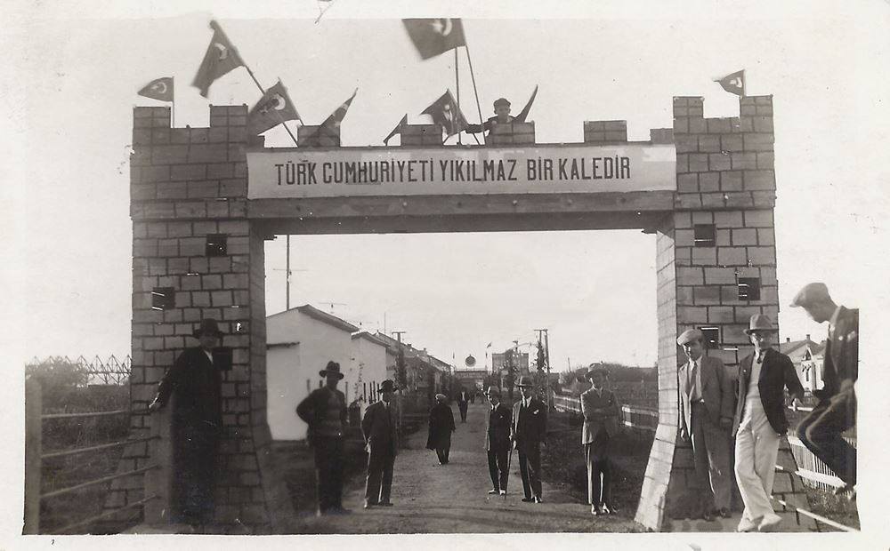 Samsun'da Cumhuriyetin 10. yıl kutlamarından fotoğraflar - Samsun Haber