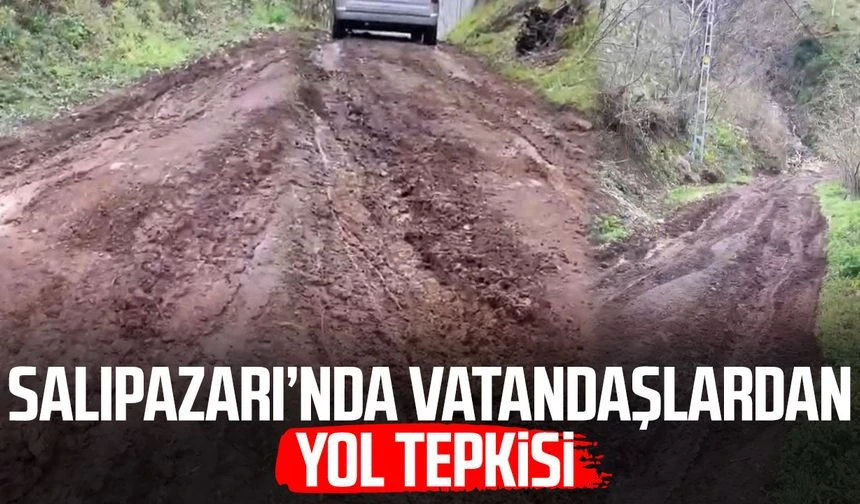 Salıpazarı’nda vatandaşlardan yol tepkisi