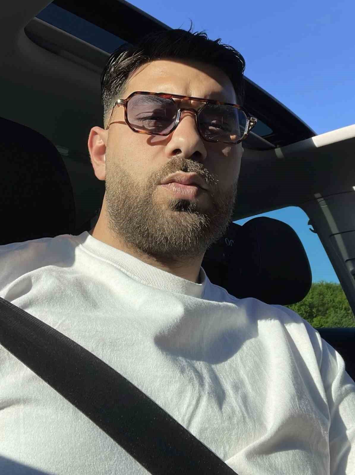 Fransa'da motosiklet kazasında hayatını kaybeden Samsunlu genç toprağa verildi